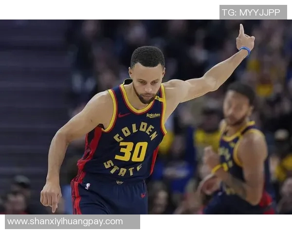 勇士与老鹰激战11月14日球迷期待精彩对决与精彩瞬间