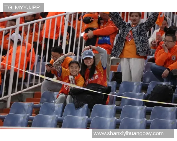 山东鲁能与富力精彩对决回顾赛场瞬间与战术分析全记录