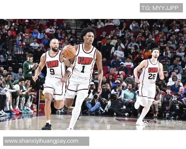 火箭队与湖人队对决精彩瞬间分析及赛后点评 火箭队与湖人队对决精彩瞬间分析及赛后点评