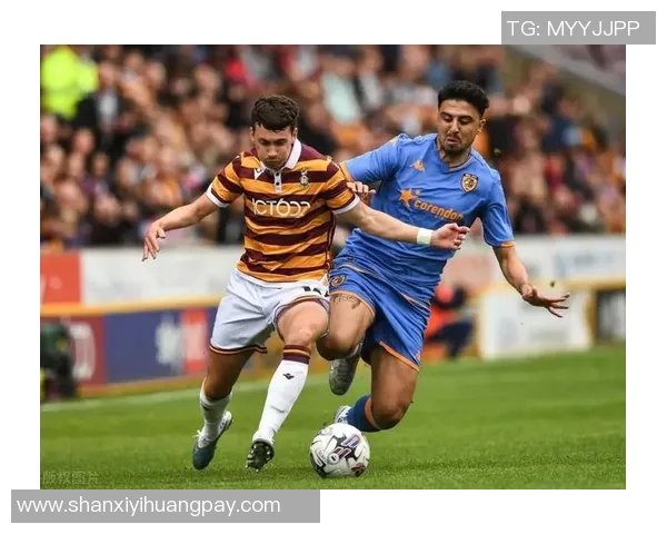 诺维奇主场迎战女王巡游者期待精彩对决与激烈竞争 诺维奇主场迎战女王巡游者期待精彩对决与激烈竞争