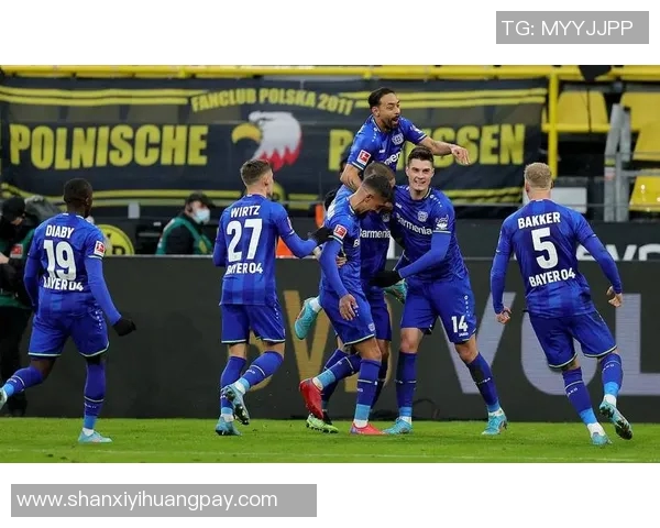 周六033曼联迎战莱斯特城全力争胜展现强队风范