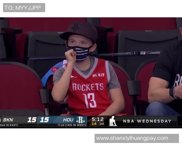 篮网与魔术激战正酣腾讯直播全程带你体验精彩瞬间