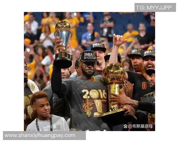 骑士与勇士激战回顾NBA精彩录像重温赛场巅峰对决